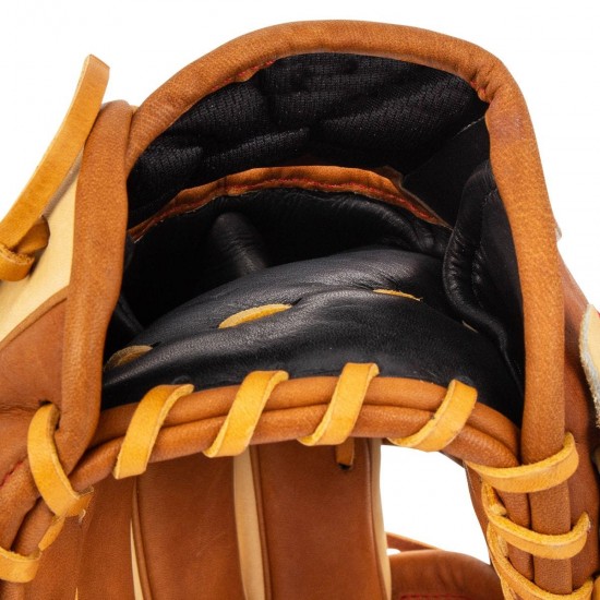 Discount - Wilson A2000 1786 11.5" Baseball Glove - 2022 Model